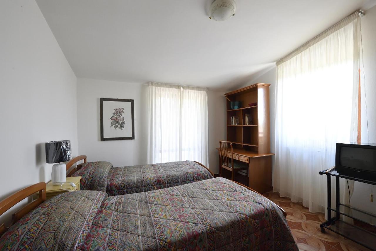 Villa Dafne Mare Fondi Sperlonga Bagian luar foto