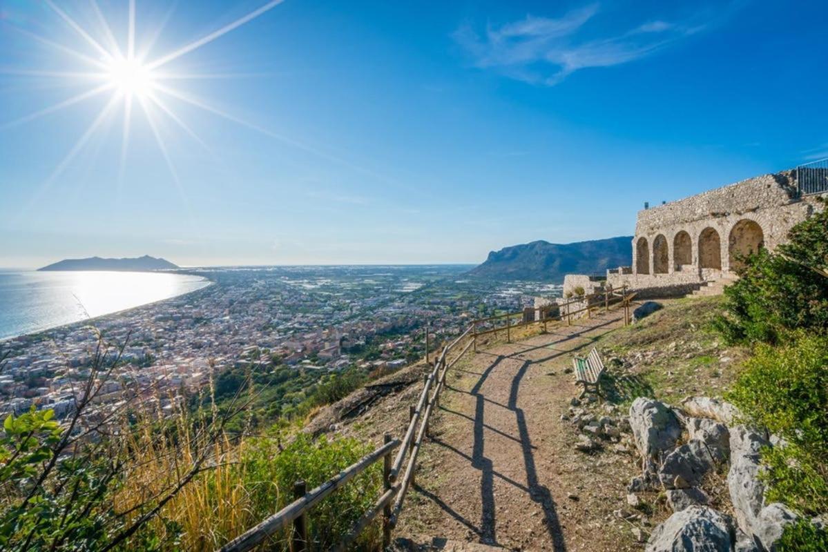 Villa Dafne Mare Fondi Sperlonga Bagian luar foto